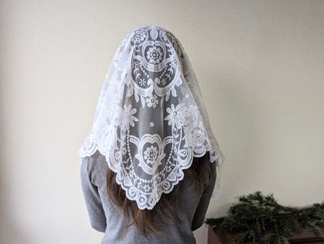 1 - Mantilla, White, Catholic veil, Catholic mantilla, Church veil, Veil, Mantille Catholique, Church Mantilla, Spanish veil, Veils, Mantle veil