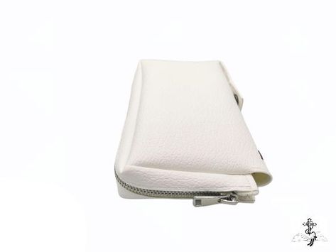 White - Zipped leatherette missal cover, First Holy Communion,  prayer book, book cover, cover, bible cover, Confirmation, bible